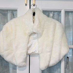 Tahari White Bolero